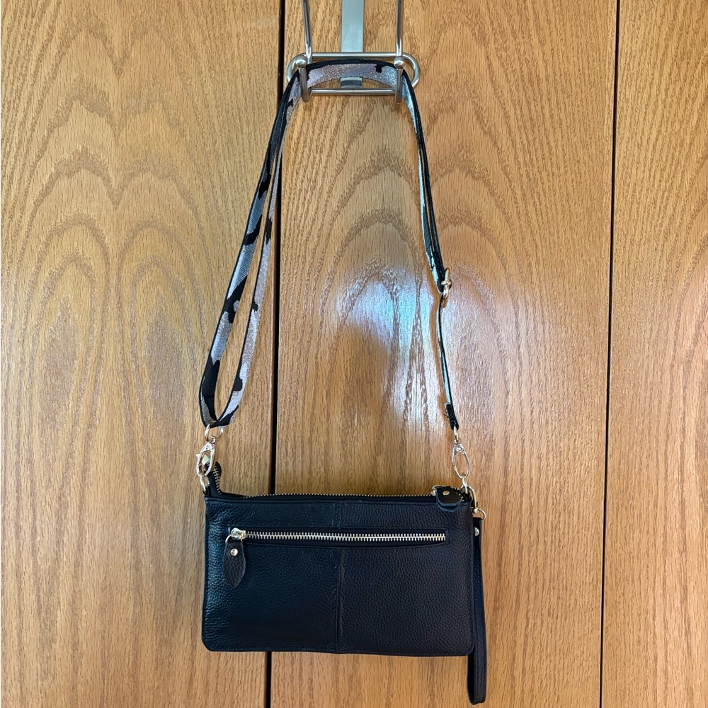 Elegant Black Leather Crossbody Bag